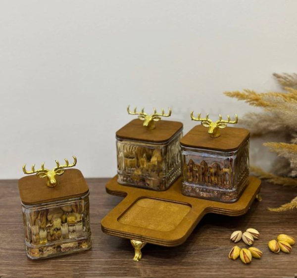 اردوخوری ۳ خانه آوین